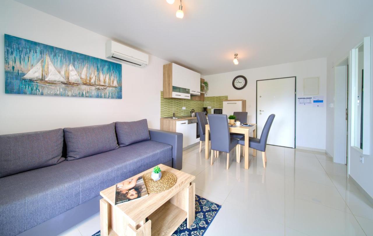 Dodo Apartments Vantacici Exterior foto